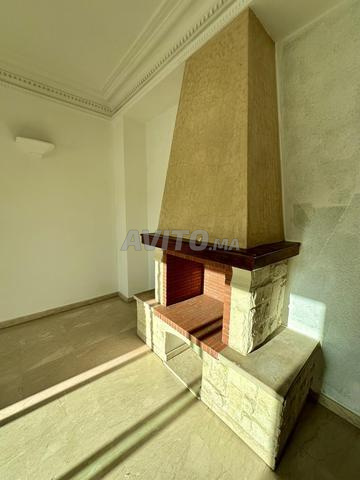 Appartement 80 m² à louer à Casablanca (Racine) — Photo 17