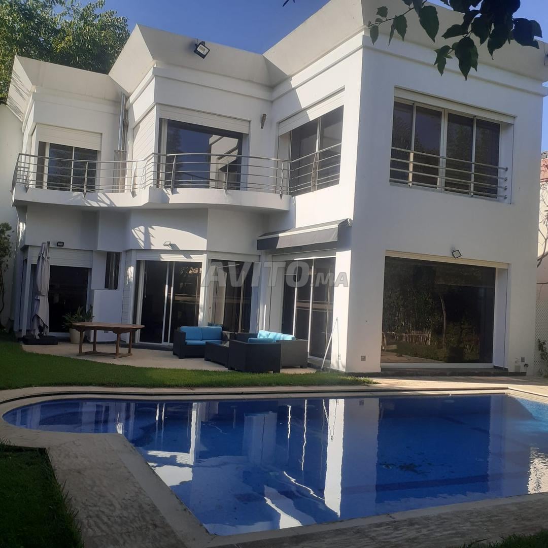 Villa 620 m² for Sale in Rabat — Photo 3