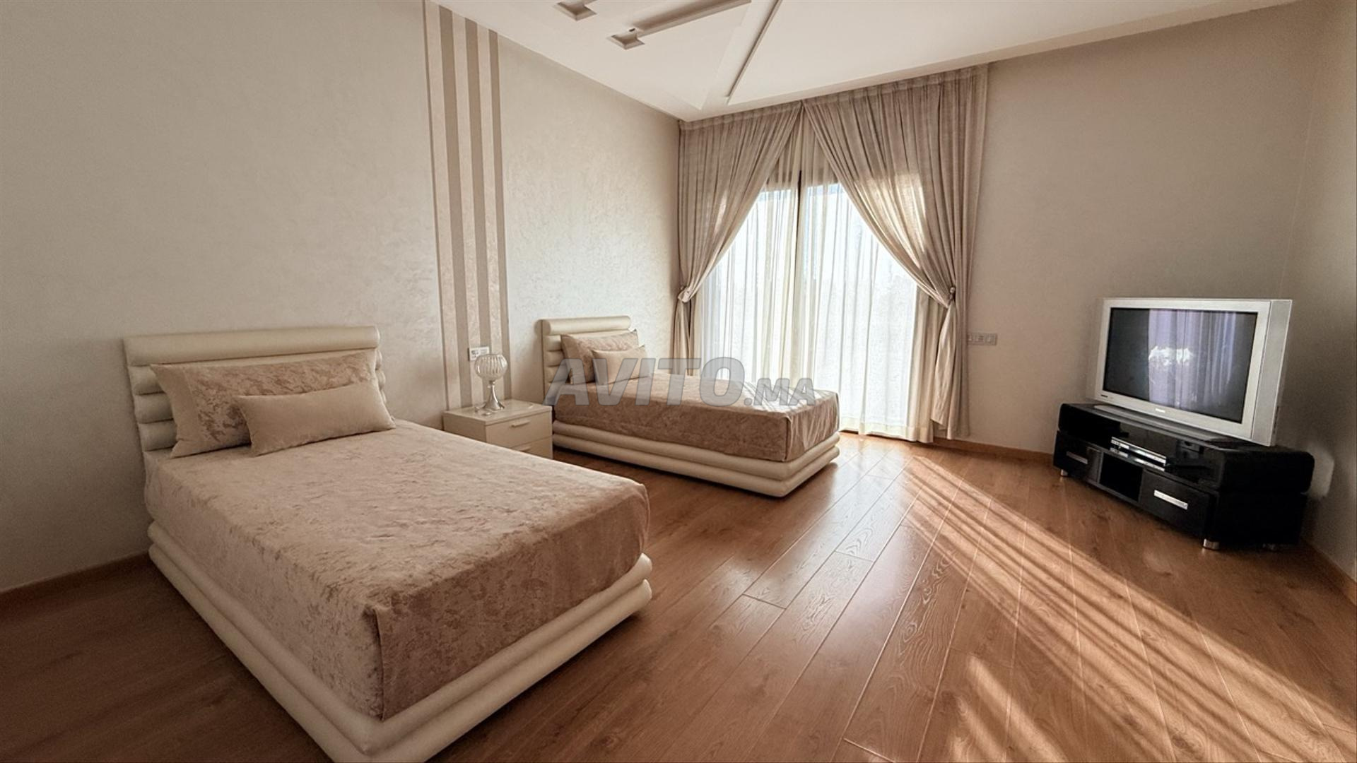 فيلا فاخرة للبيع في مراكش 1450م2 9 غرف — Photo 30