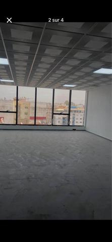 Office 84 m² for rent in Kénitra — Photo 4