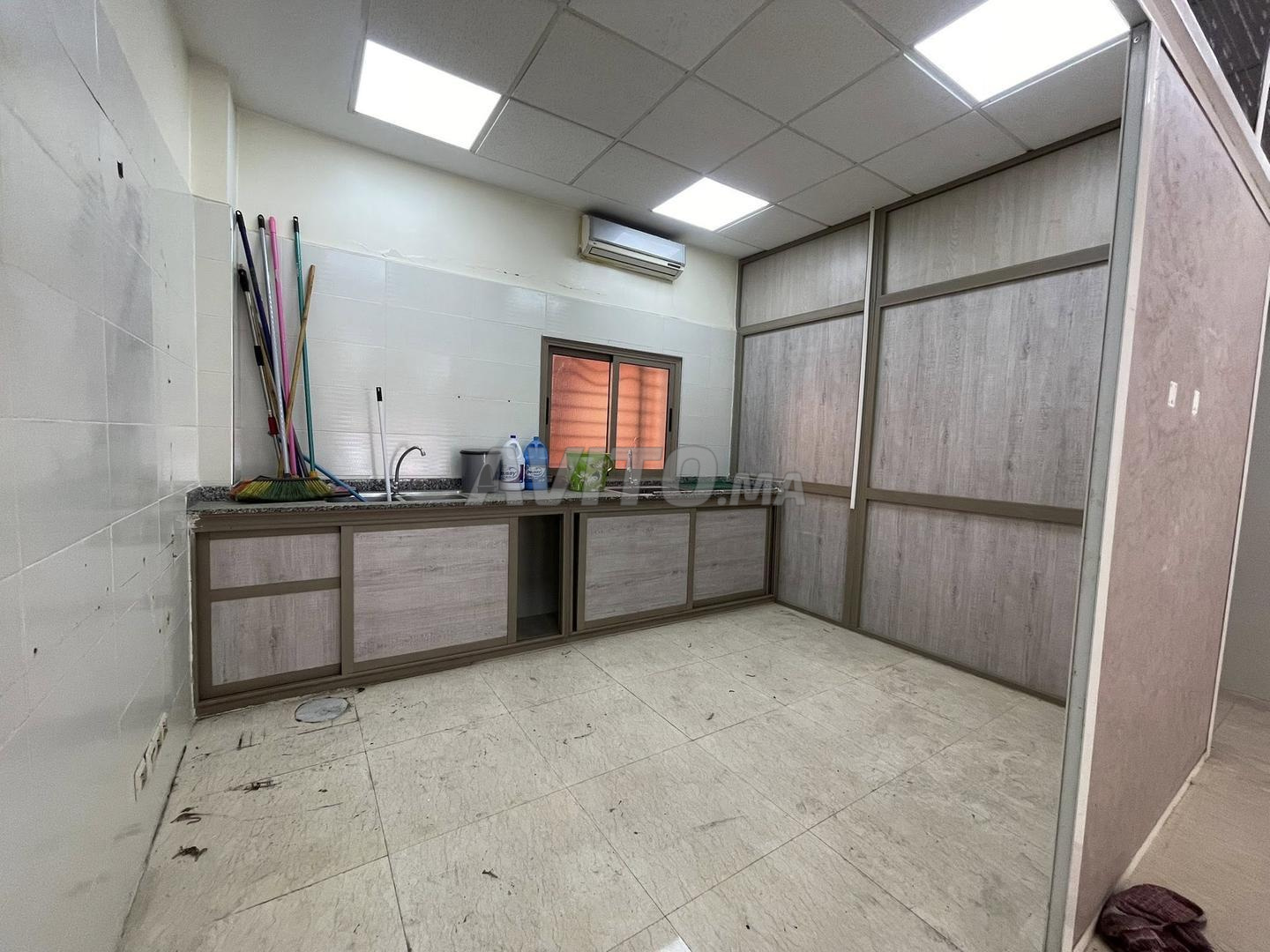 محل تجاري 65 م² للبيع في مراكش — Photo 4
