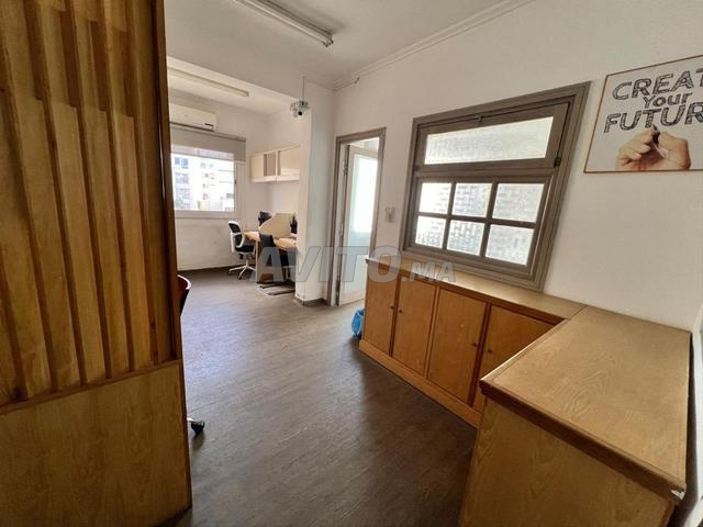 Office 35 m² for rent in Casablanca — Photo 2