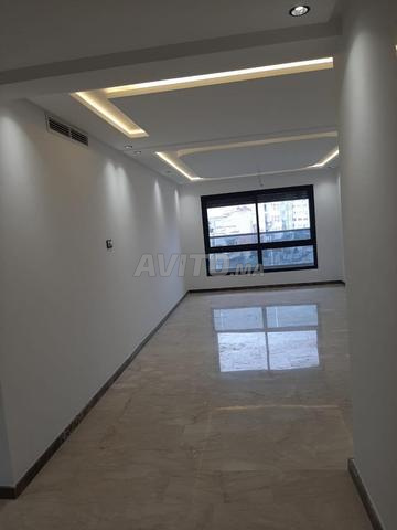 80 m² Apartment for Sale in Casablanca, Other sector — Photo 4