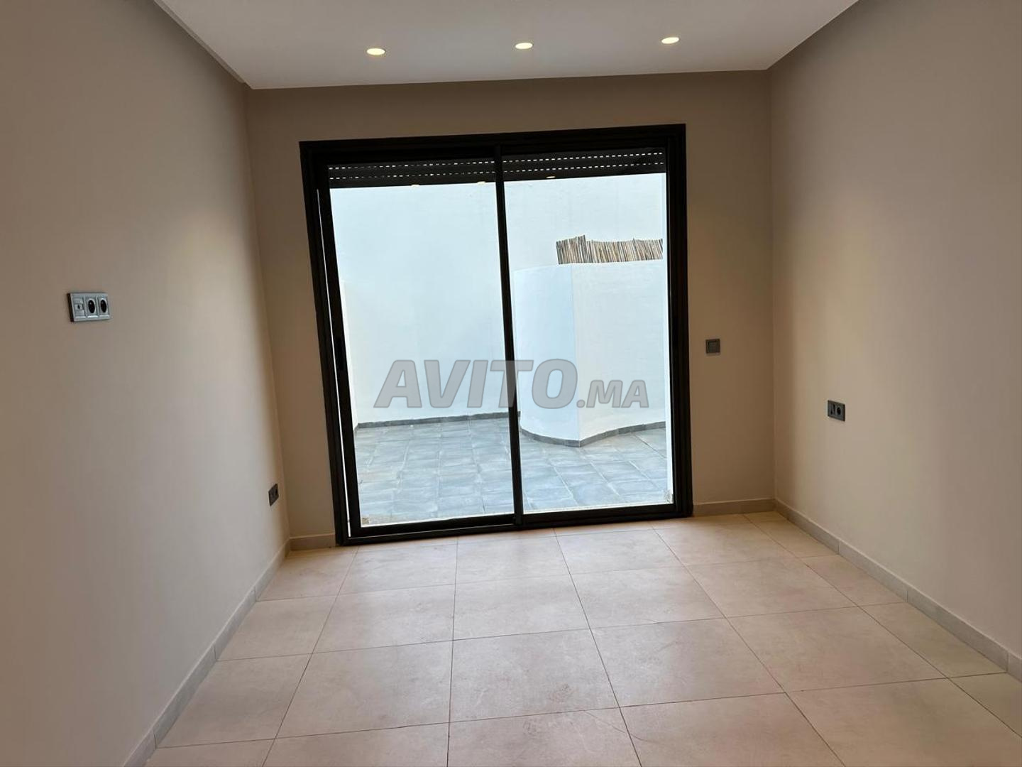 Apartment 55 m² for rent in Casablanca (Oasis) — Photo 3