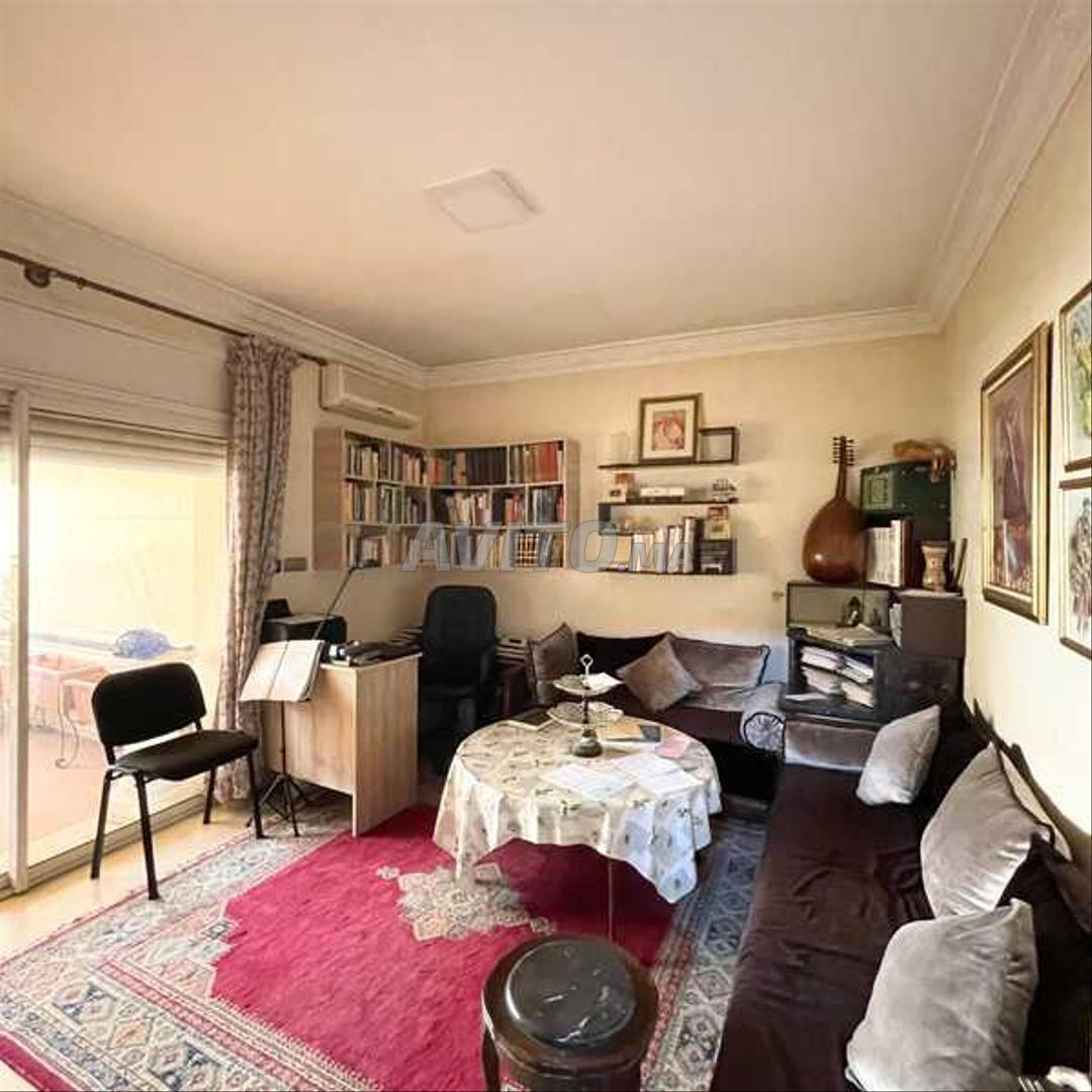 شقة 165 م² للبيع في الدار البيضاء حي المعاريف — Photo 13
