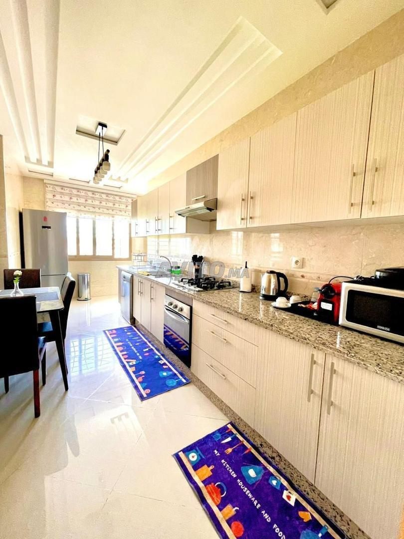 Appartement 100 m² à louer à Tanger (Castilla) — Photo 17