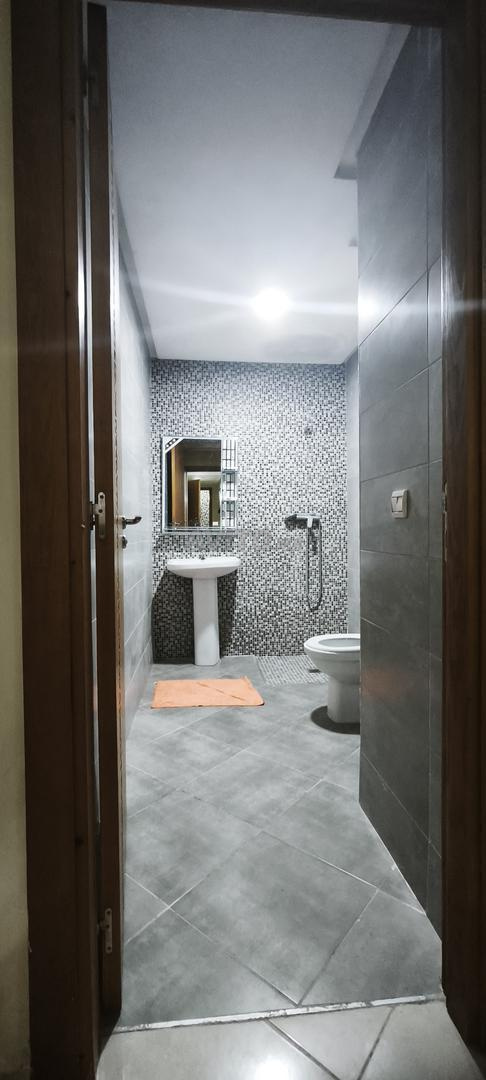 Appartement à louer à la journée à Kénitra — Photo 12