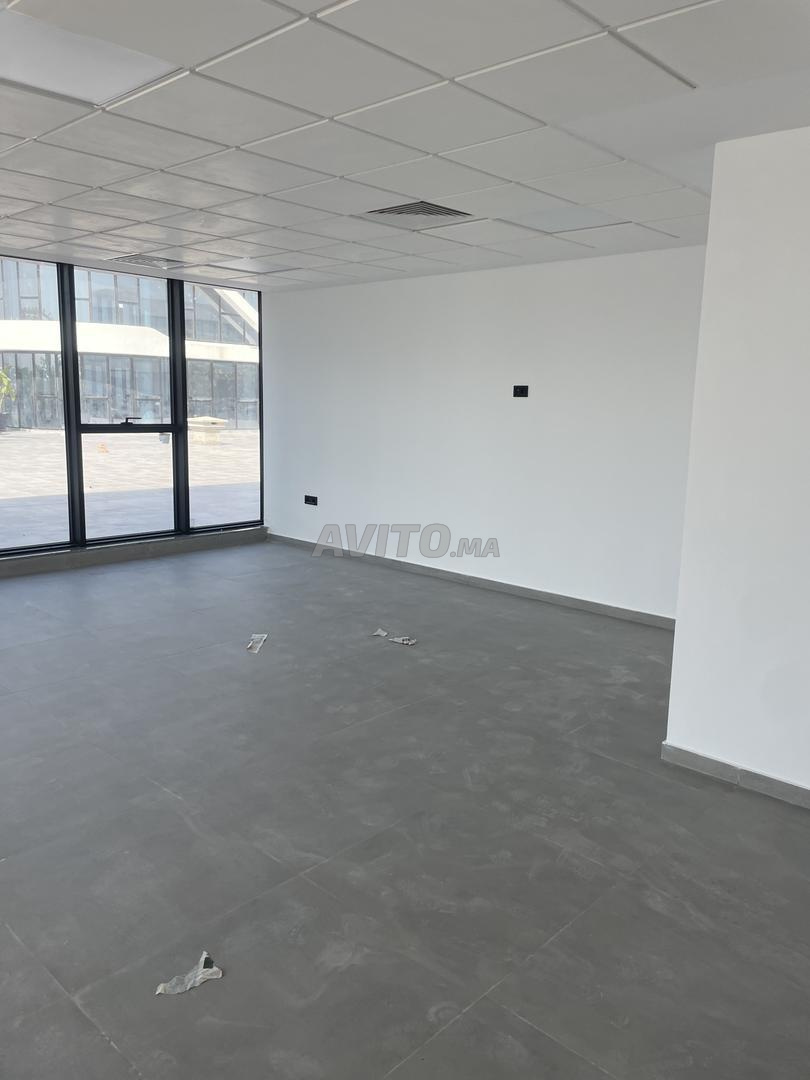 Office 71 m² for rent in Mohammédia — Photo 3