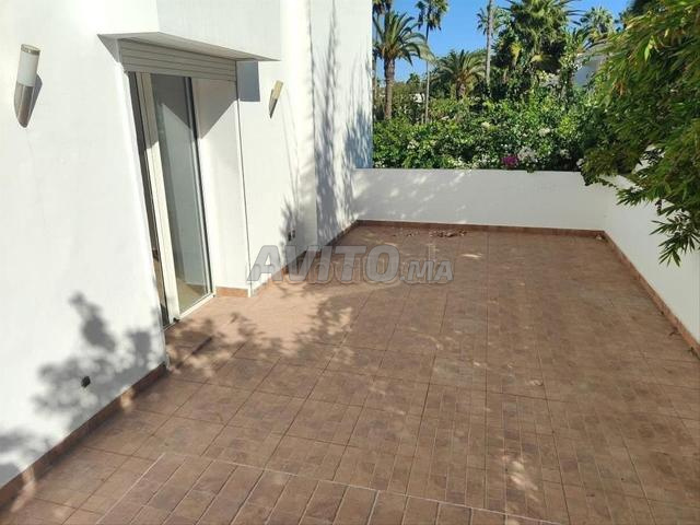 Villa 320 m² à louer à Ain Diab — Photo 4