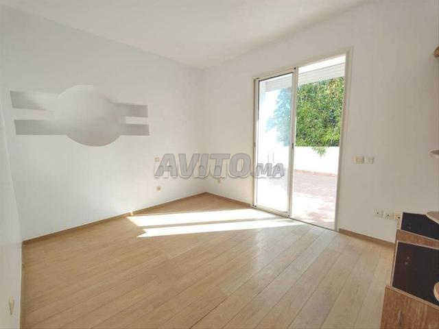 Villa 320 m² à louer à Ain Diab — Photo 10