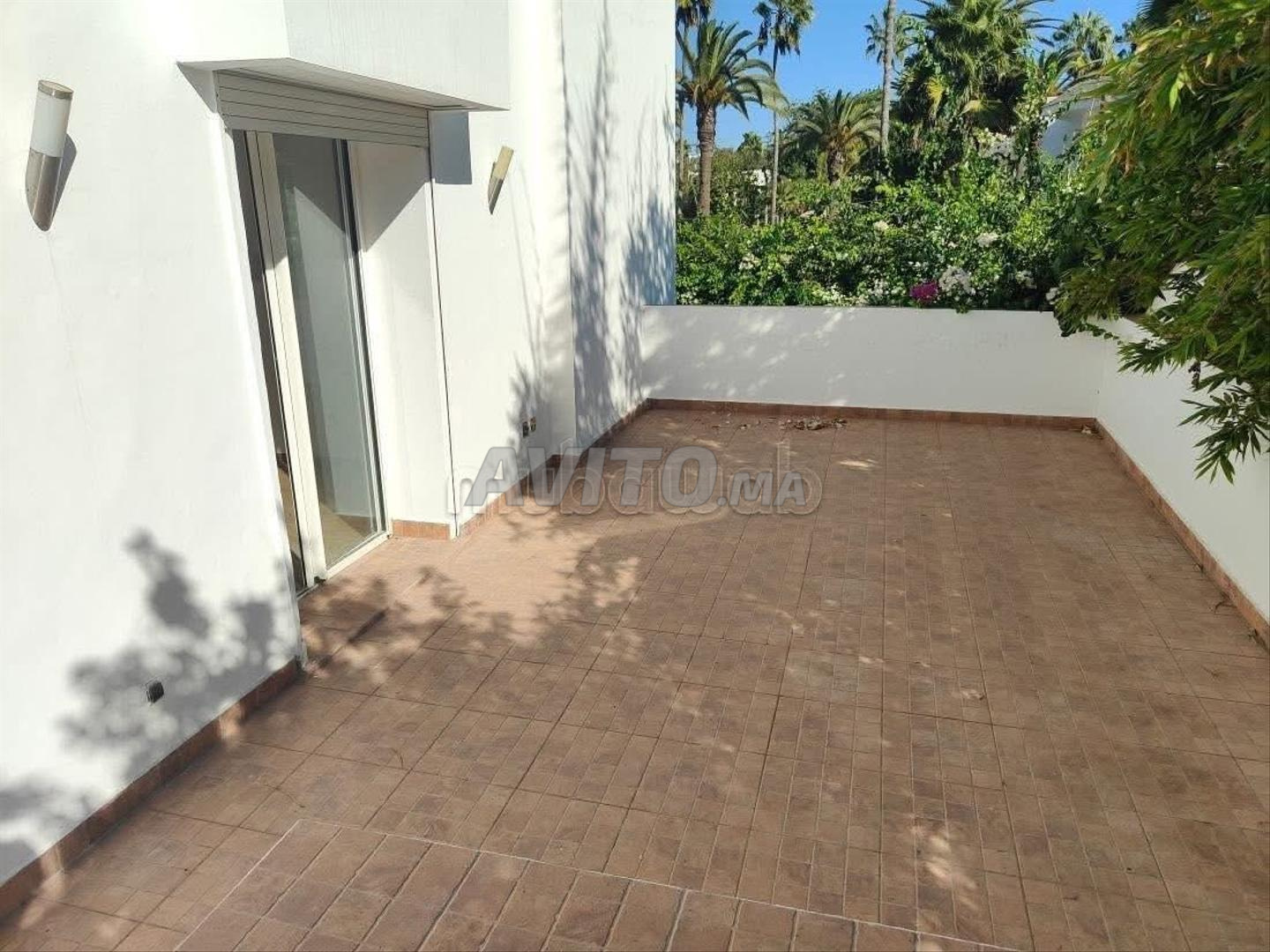 Villa 320 m² à louer à Ain Diab — Photo 3