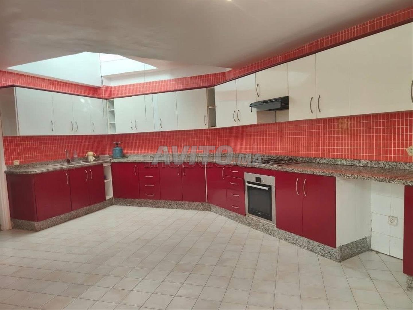 Villa 320 m² à louer à Ain Diab — Photo 13