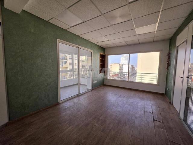 Bureau 110 m² à louer à Casablanca — Photo 3