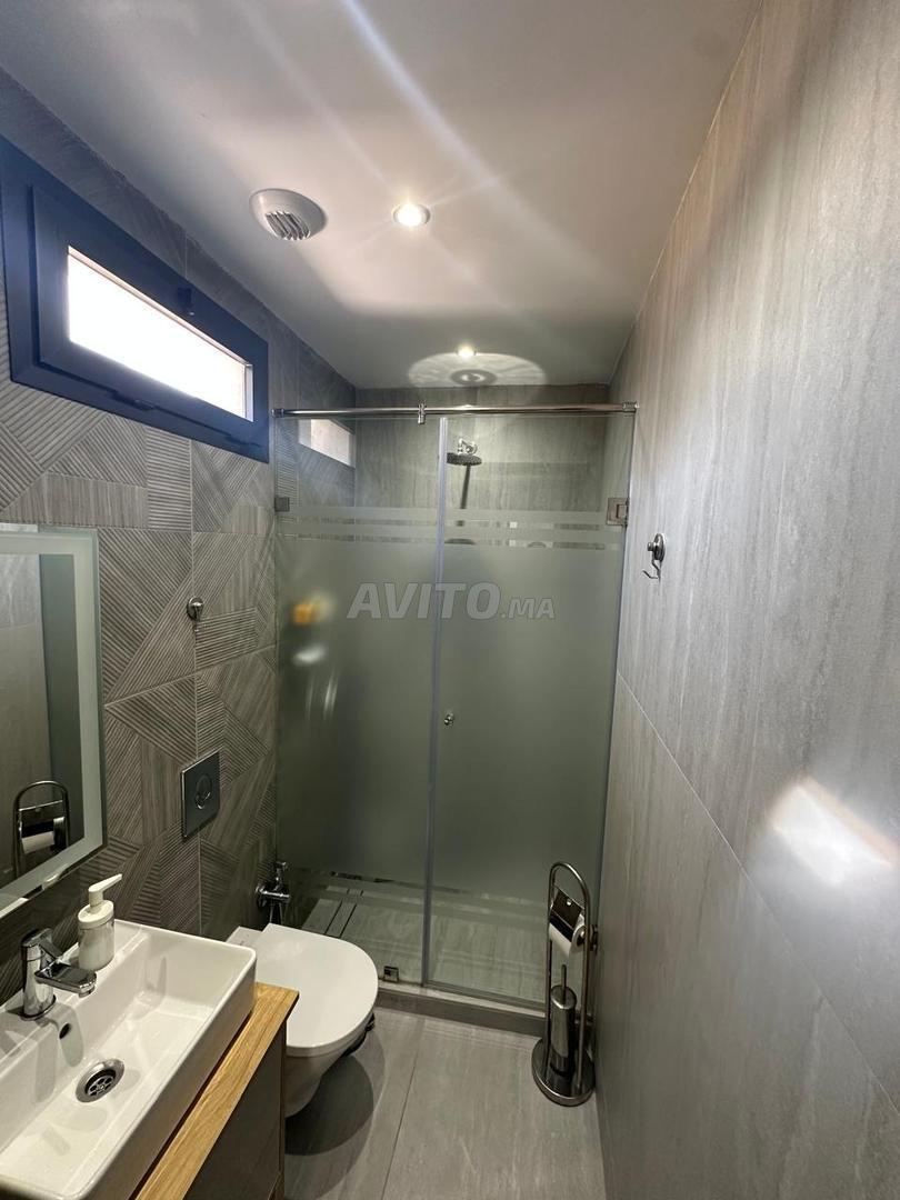 Office 72 m² for Sale in Casablanca — Photo 8