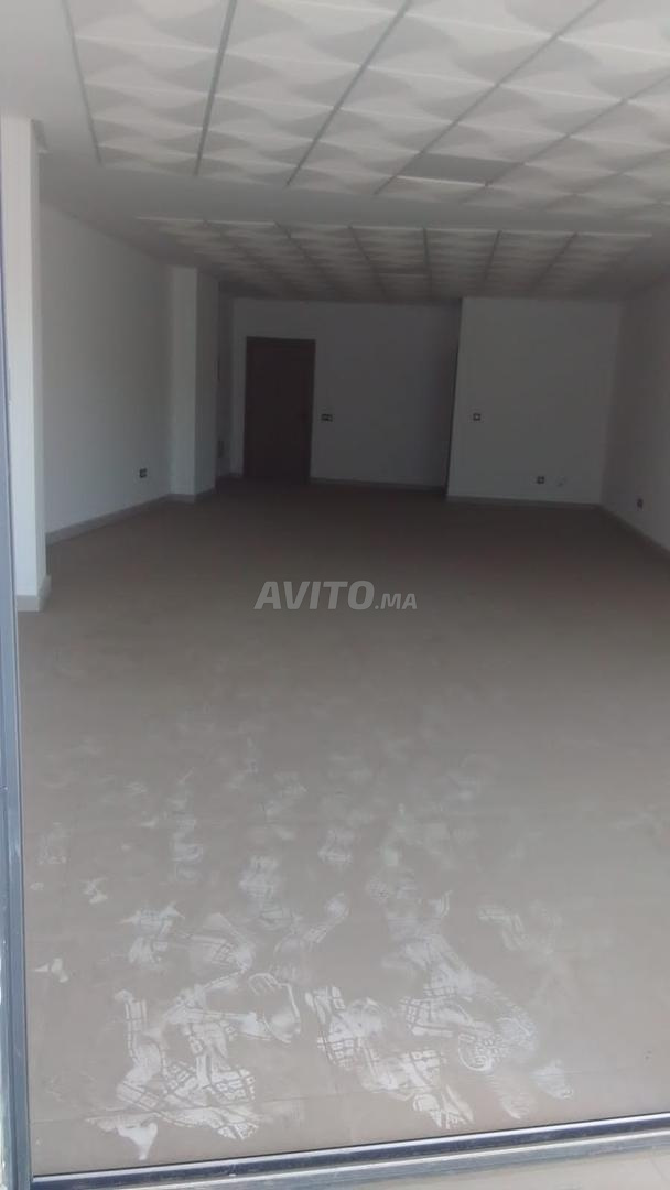 Bureau 92 m² à louer à Casablanca Roches Noires — Photo 3