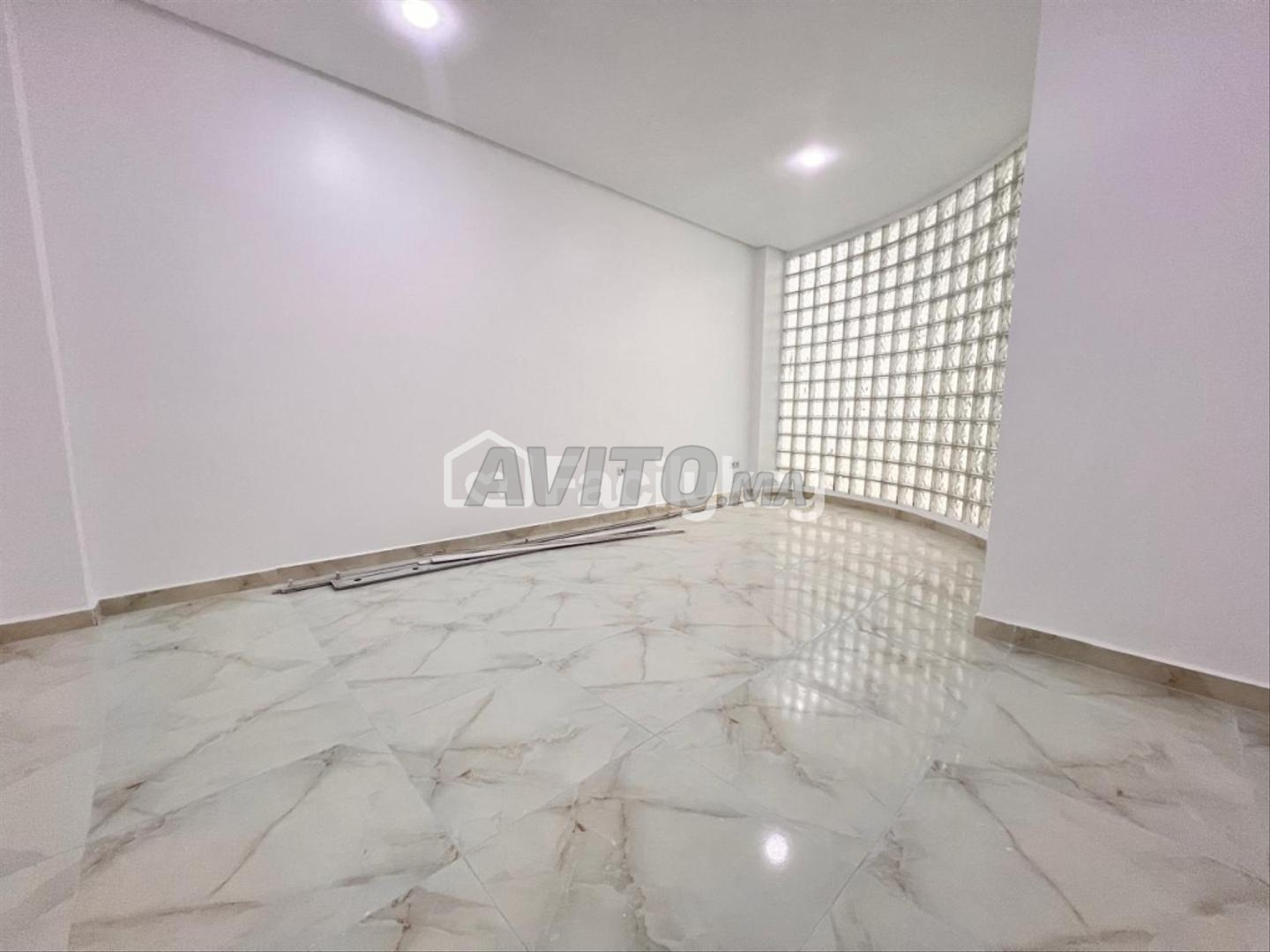 Commercial space 100 m² for rent in Casablanca, Maârif — Photo 7
