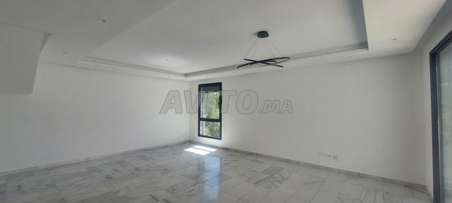 Duplex 204 m² à louer à Bouskoura — Photo 15