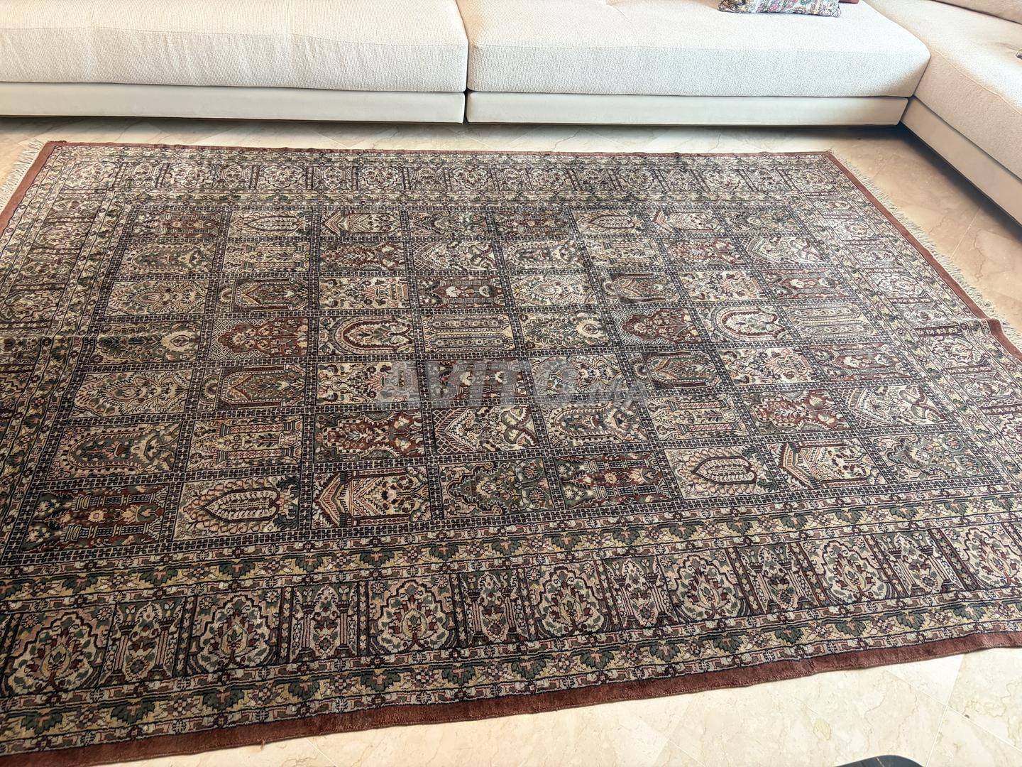 Iranian Silk Rug for Sale in Casablanca — Photo 6