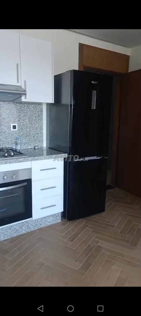 Furnished studio 50 m² for rent in Casablanca (Roches Noires) — Photo 8