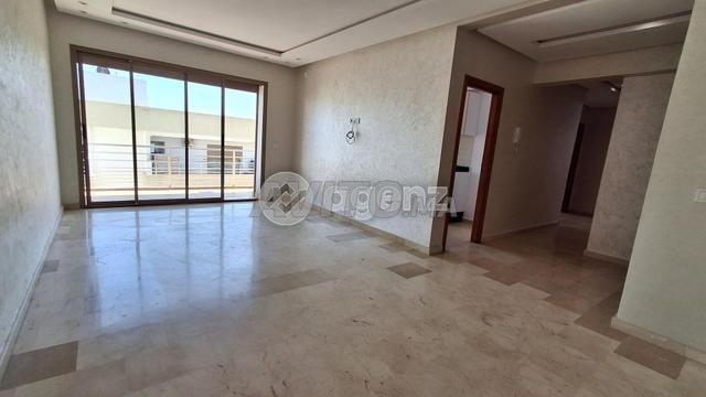 شقة 103 م² للبيع في الدار البيضاء — Photo 2