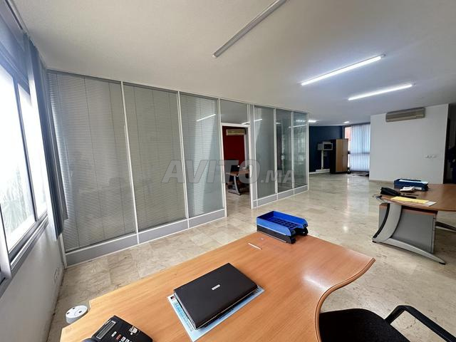 Office 90 m² for rent in Casablanca — Photo 7