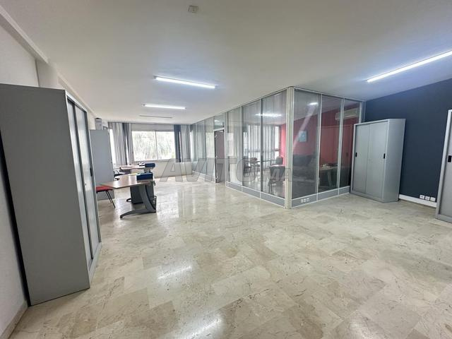Office 90 m² for rent in Casablanca — Photo 9