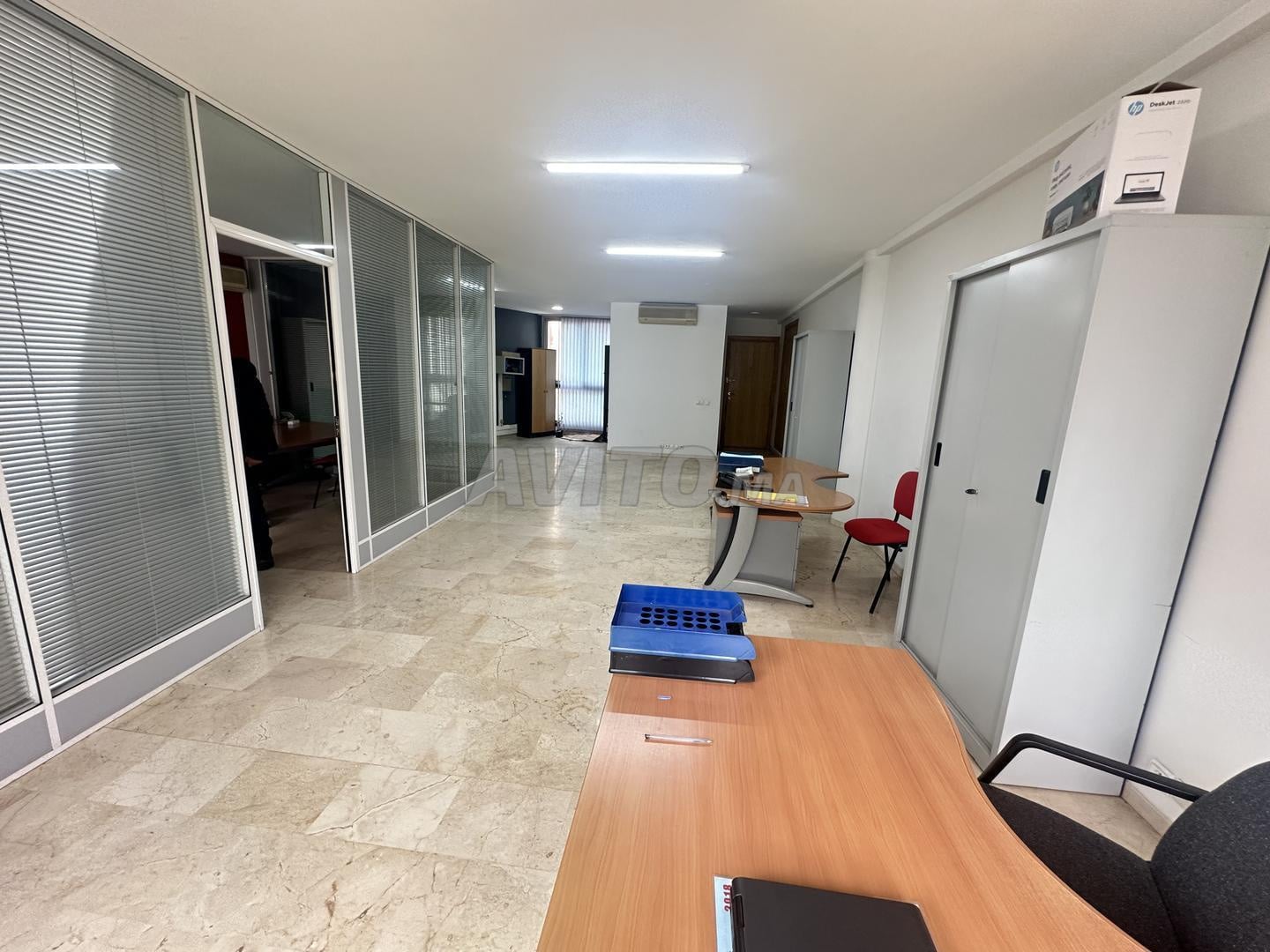 Office 90 m² for rent in Casablanca — Photo 14