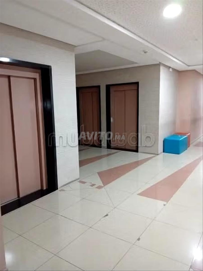 مكتب جديد 75 م² إيجار في أكادير — Photo 10