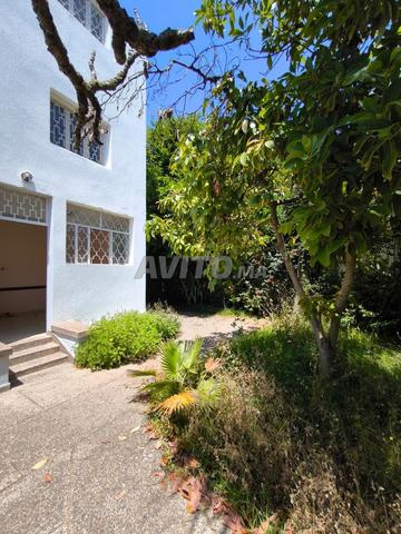 Villa à usage professionnel 1000 m² à louer à Rabat, El Youssoufia — Photo 20