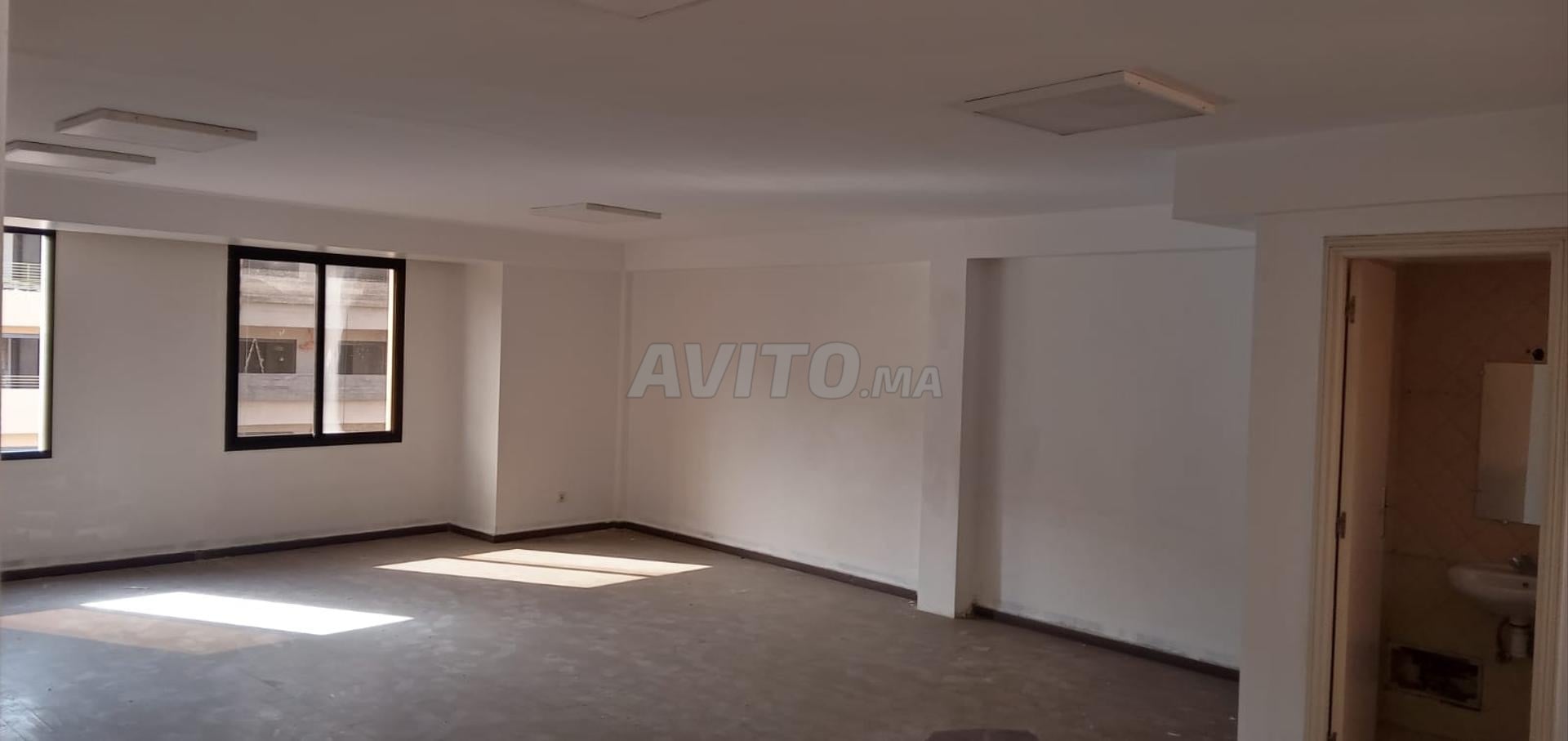 Office 63 m² for sale in Marrakech — Photo 8
