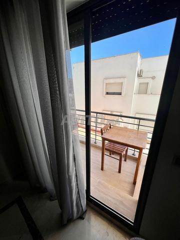 1-Room Apartment 40 m² for Rent in Casablanca (Anfa) — Photo 4