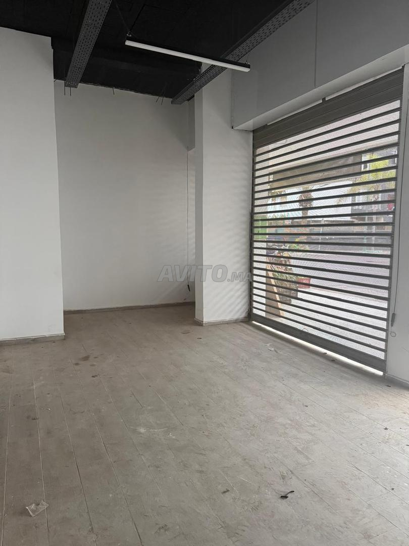 محل تجاري 63 متر مربع للإيجار في أكادير — Photo 2