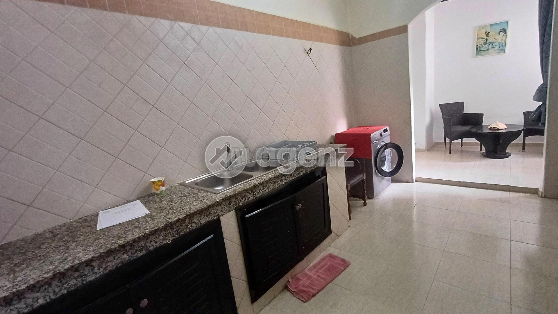 شقة 119 م² للبيع في الدار البيضاء (الملكات) — Photo 2