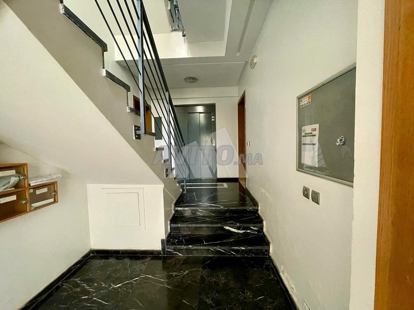 80 m² Apartment for Rent in Casablanca (Hay Nassim) — Photo 11