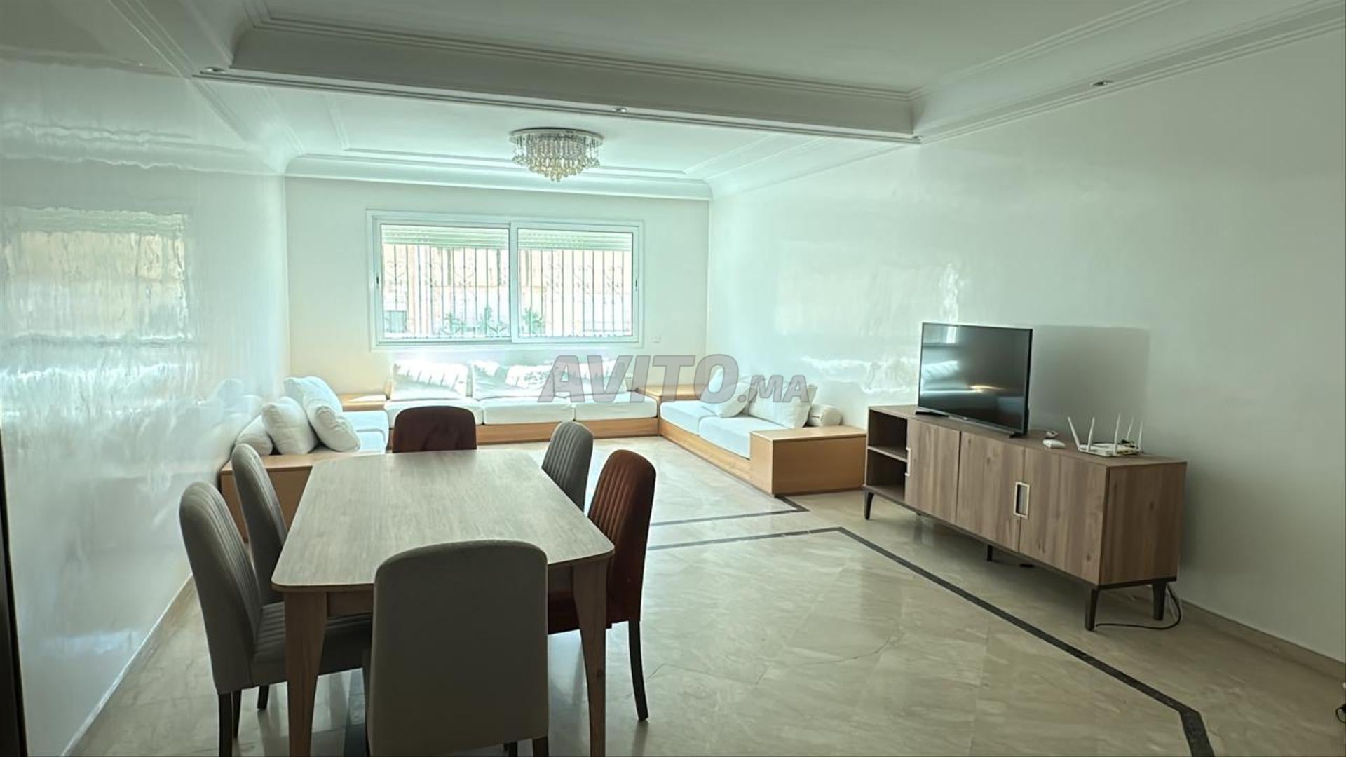 220 m² Apartment for Sale in Casablanca — Photo 5