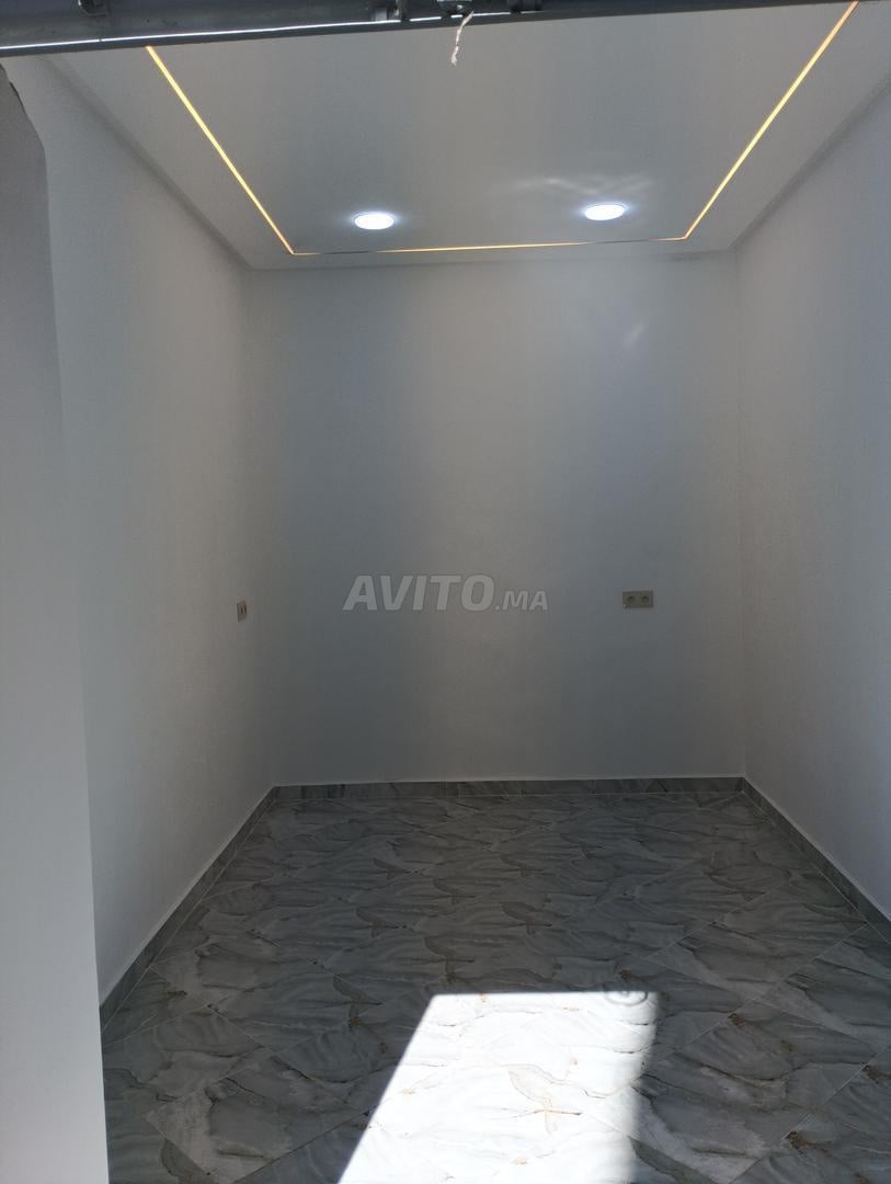 Local commercial 10 m² à vendre à Tétouan (Saniat Rmal) — Photo 4