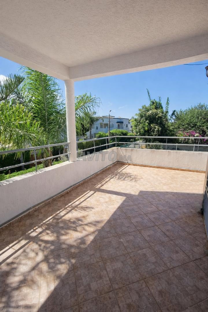 600m² Villa for Sale in Kénitra Bir Rami East — Photo 11