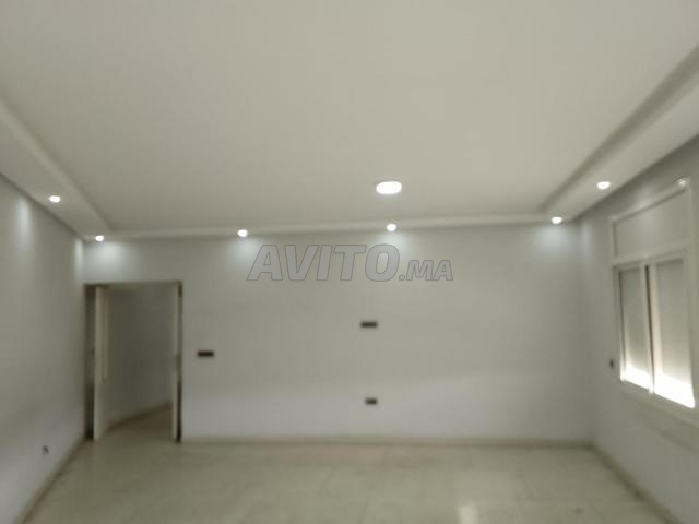 Bureau 148 m² à louer à Casablanca — Photo 3