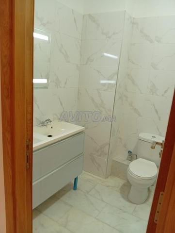 شقة 100 م² للإيجار في الدار البيضاء – عين سبا — Photo 4
