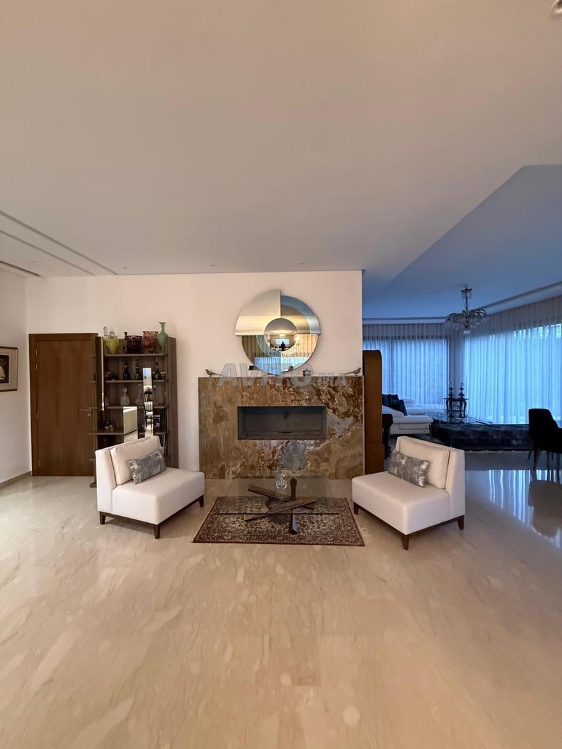 Villa 930 m² for sale in Rabat – Souissi — Photo 14