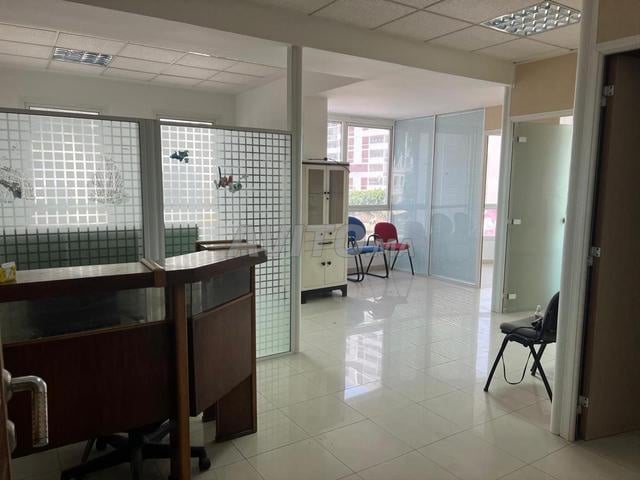 Office for rent in Biranzarane