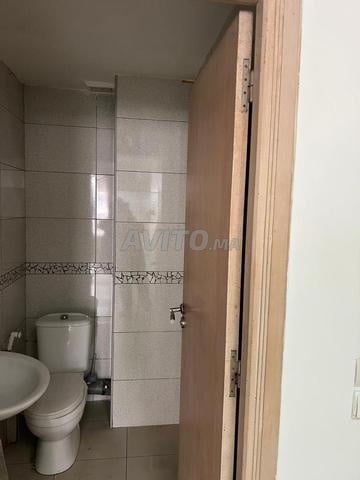 Office 74 m² for rent in Biranzarane, Casablanca — Photo 2