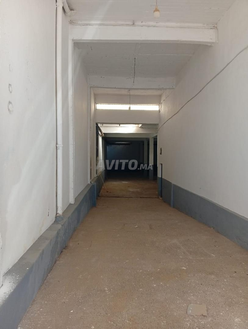 Entrepôt 1000 m² à louer à Rabat Al Qamra — Photo 4
