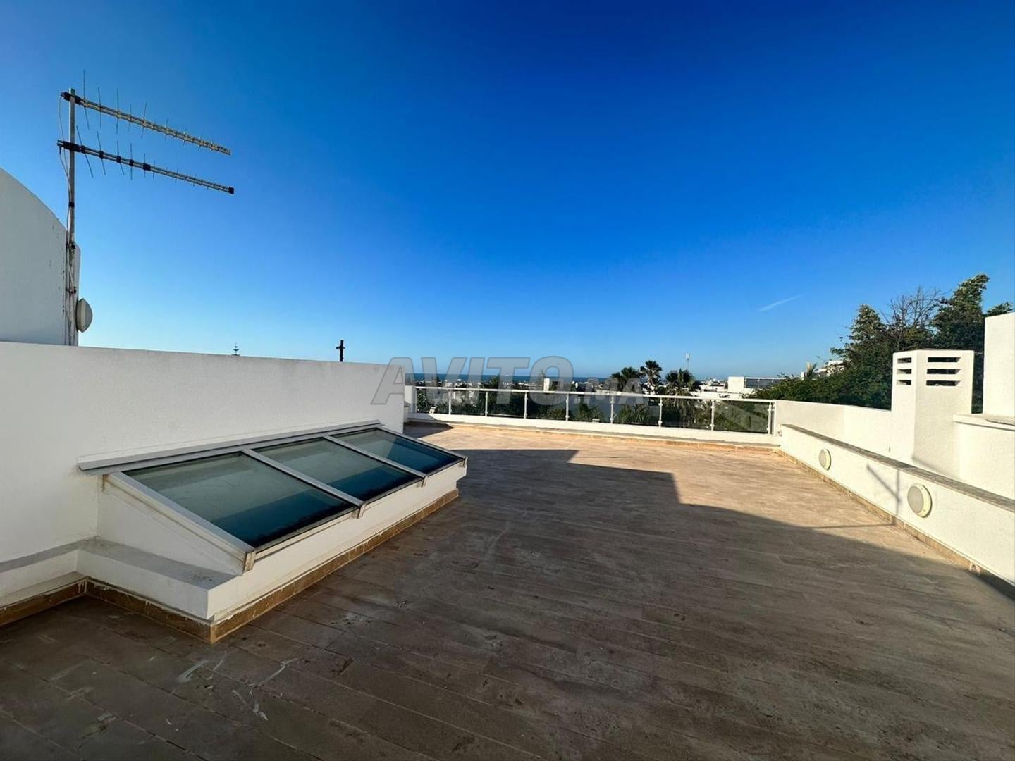 Villa 667 m² for rent in Casablanca – Ain Diab — Photo 18