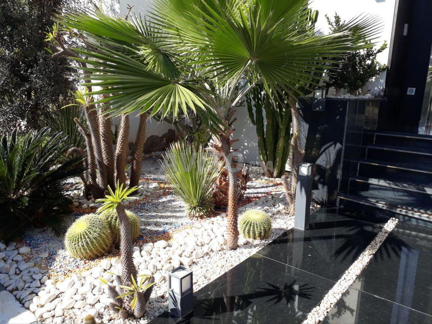 Villa 420 m² for Rent in Casablanca — Photo 16