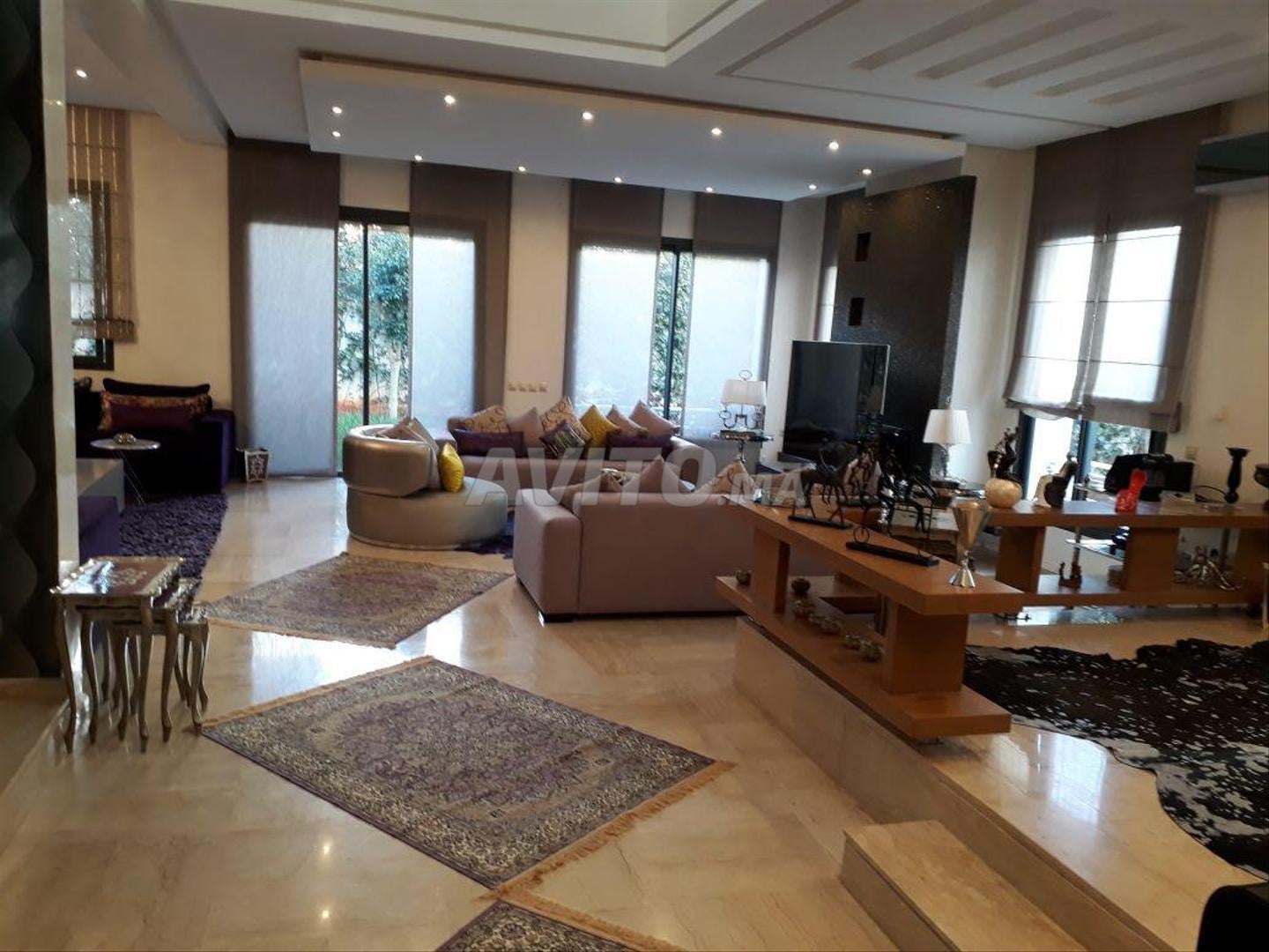 Villa 420 m² for Rent in Casablanca — Photo 26