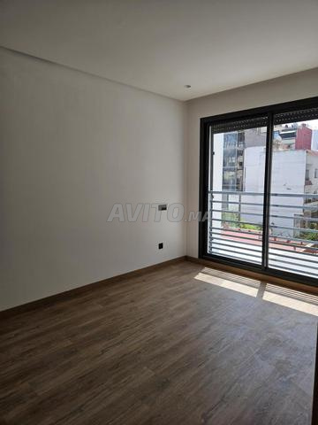 Studio 45 m² à louer à Casablanca — Photo 5