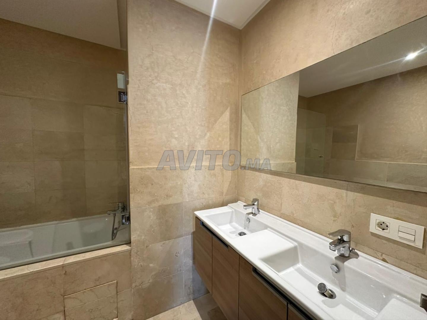 Apartment 110 m² for rent in Casablanca Finance City — Photo 12