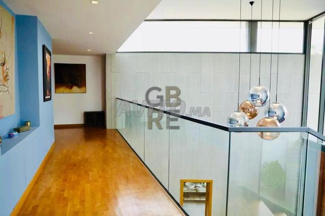 Villa 2472 m² à vendre à Rabat Souissi — Photo 3