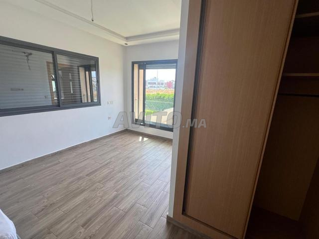 Appartement 125 m² à louer à Témara — Photo 23